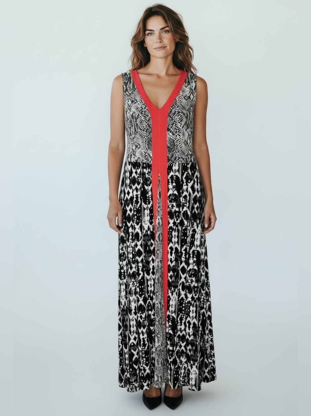 Avenue Women’s Maxi dress 22/24 black, white, coral, NEW